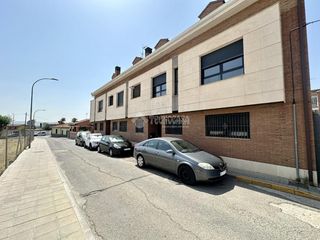 Pis a Marchamalo. Piso en venta en marchamalo
