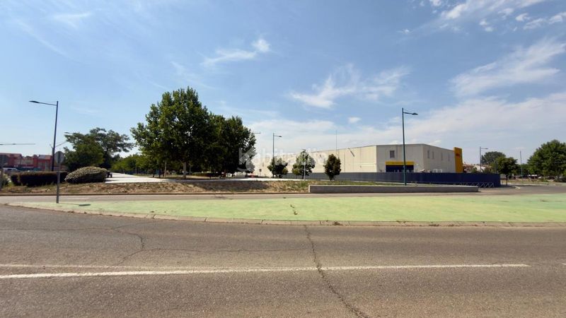 Foto a80163d4-8b00-4844-9afc-d10f3df15115. Terreny residencial a Marchamalo