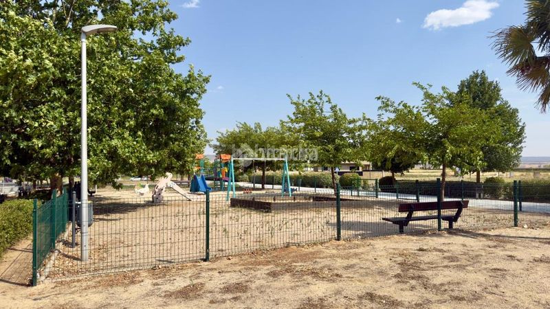 Foto 15547645-b01a-4703-a0db-3d0b34abb207. Terreny residencial a Marchamalo