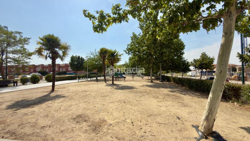Foto ac13f649-ef80-45ca-a505-7b2b6224ac66. Terreny residencial a Marchamalo
