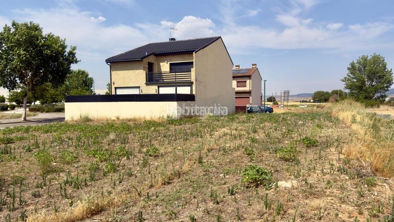 Foto e620d177-056f-4392-944a-8d845ffe2b6b. Terreny residencial a Marchamalo