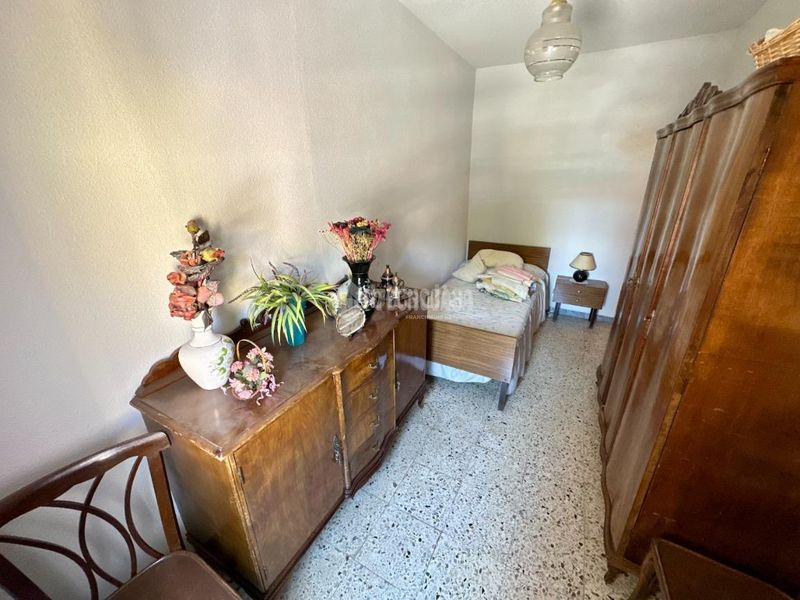 Foto 600b6332-0341-4f01-945a-0f480d877ce8. Casa aparellada amb calefacció a Marchamalo