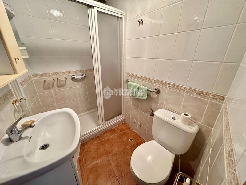 Foto ee3ca6af-1c07-4c17-b878-dbfe80e84824. Casa aparellada amb calefacció a Marchamalo