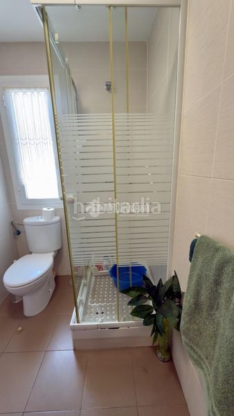 Foto a5263991-919b-433e-af64-893592c608fb. Casa aparellada a Marchamalo