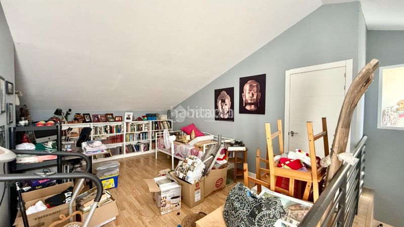 Foto ba36cdb9-37be-41f0-868c-ddbb6e865f6d. Casa aparellada a Marchamalo
