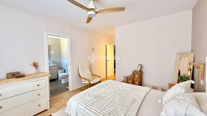 Foto f747498d-025a-44cc-a737-5e87788bbb77. Casa aparellada a Marchamalo