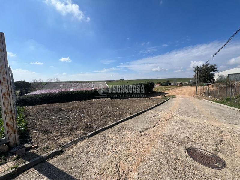 Foto d9f5e545-1492-4eda-9233-d0662514ab7e. Terreno residenziale in Usanos Guadalajara