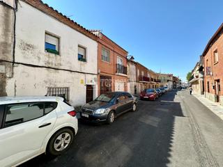 Maison jumele en Marchamalo. Casa en venta en marchamalo