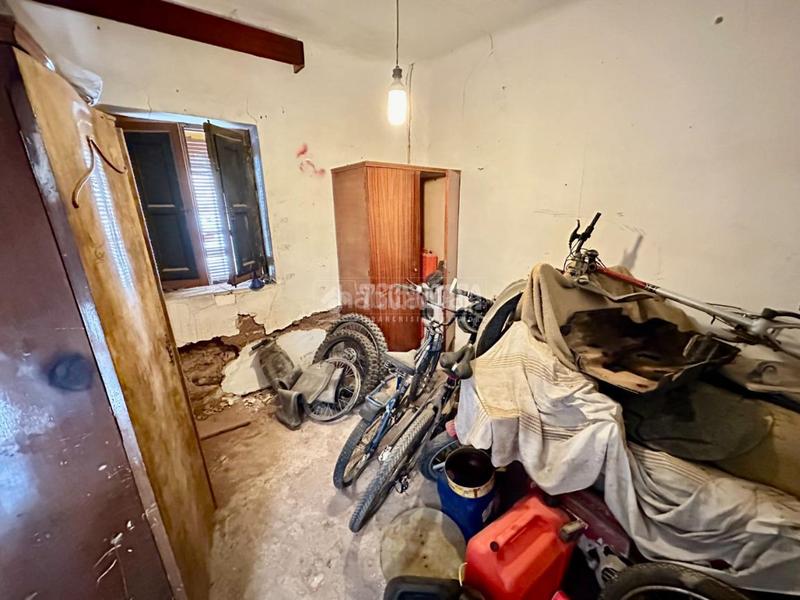 Foto 084b19fa-66b1-40aa-85ed-d0723c6a364a. Casa aparellada amb aparcament a Marchamalo