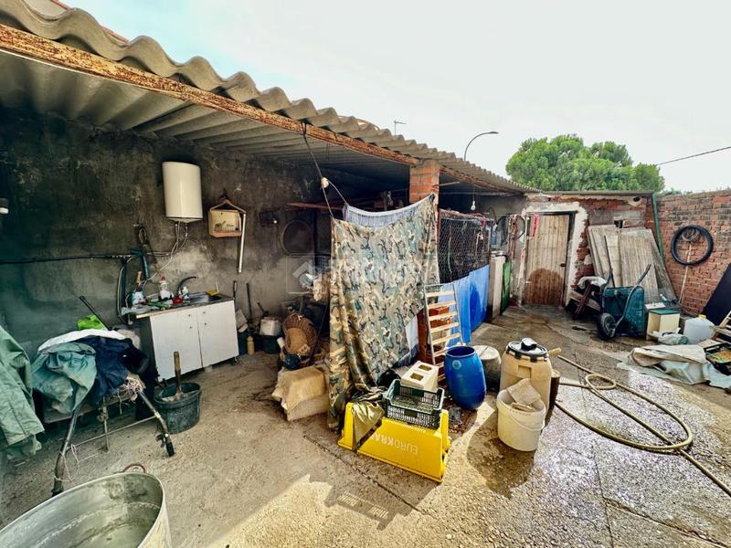 Foto 24809eba-5ec2-4a68-9612-43e7efaa75cf. Casa aparellada amb aparcament a Marchamalo