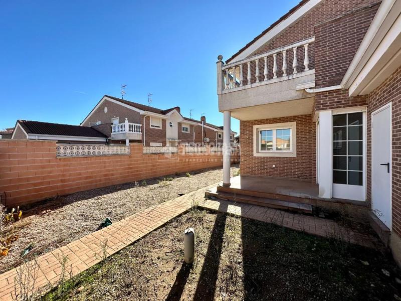 Foto 03dafdd5-037d-433d-85b8-34be9c4e737d. Maison jumelée avec chauffage parking dans Fontanar