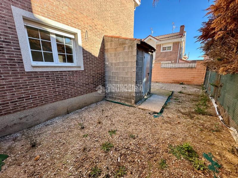 Foto db78ab20-bf65-4936-b58d-a041c07ec4f9. Maison jumelée avec chauffage parking dans Fontanar