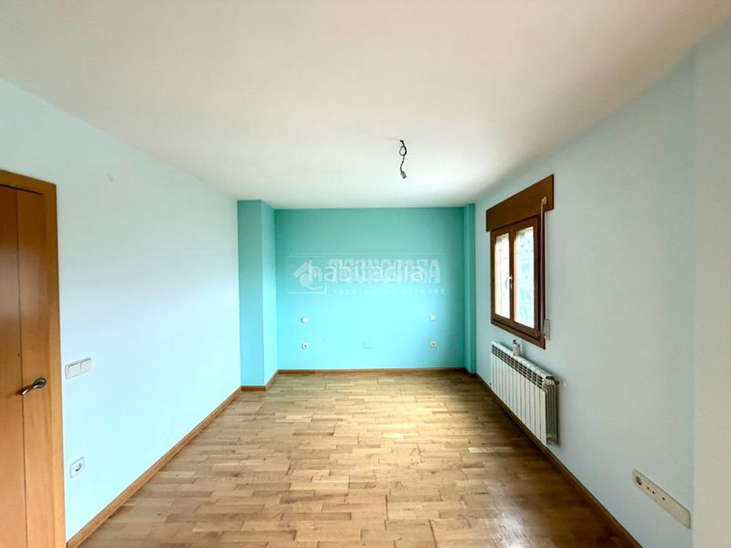 Foto e2309510-c799-4928-a623-2506b9c20bec. Casa aparellada amb calefacció a Sigüenza