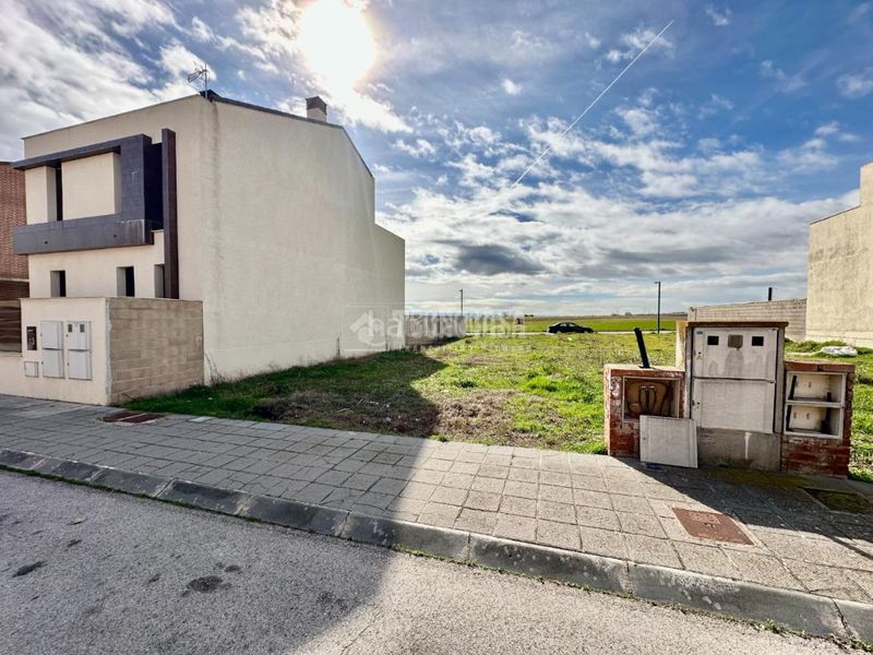Foto 4a23f0b1-0497-4d86-abef-d3a9b09a7c5c. Terreny residencial a Marchamalo
