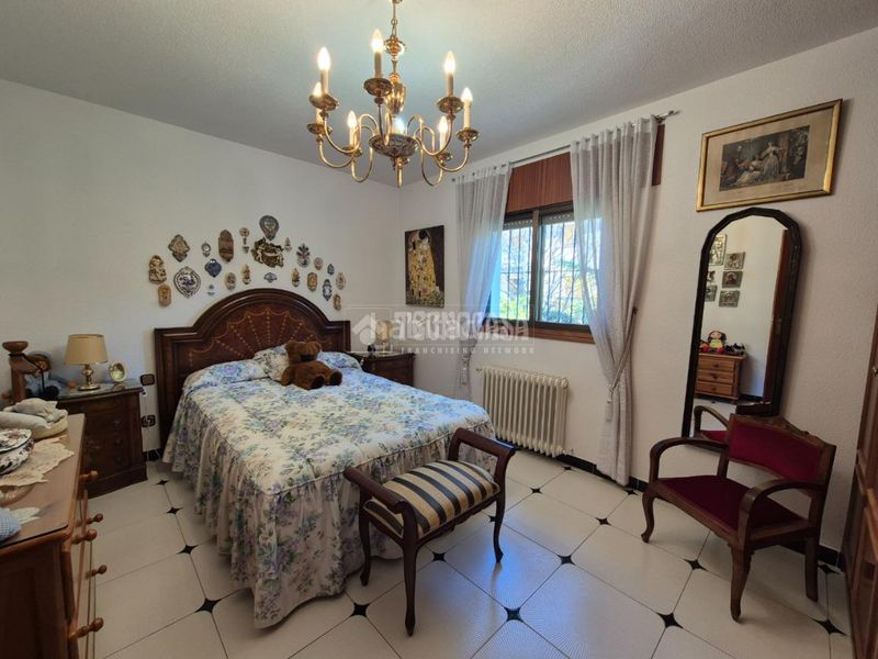 Foto ff467689-8d7c-431d-be67-6c1edb5357bb. Casa amb calefacció aparcament piscina a Sigüenza