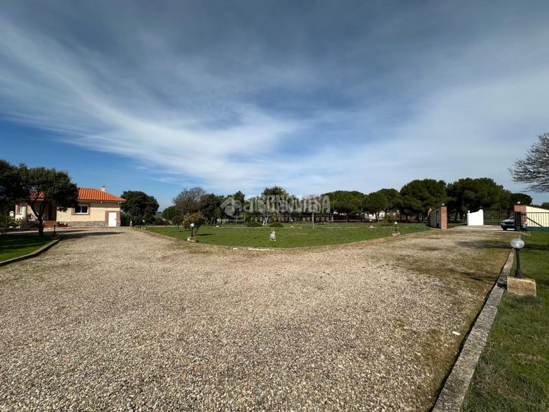 Foto 0a7ff0e9-8c09-400b-90c4-0177466da72c. Masia amb calefacció aparcament piscina a Málaga del Fresno