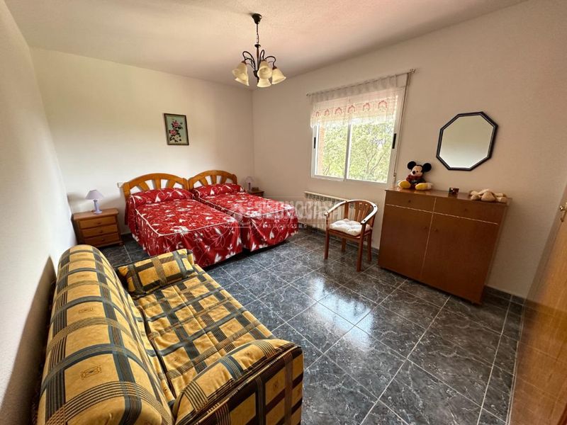 Foto 1551d92b-7be9-4af0-98a8-6094ec3f8bbd. Masia amb calefacció aparcament piscina a Málaga del Fresno