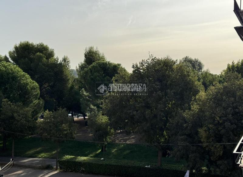 Foto a06a3bb0-4e19-4c61-bac7-fedf43605cf3. Pis amb calefacció a San Fermín Madrid