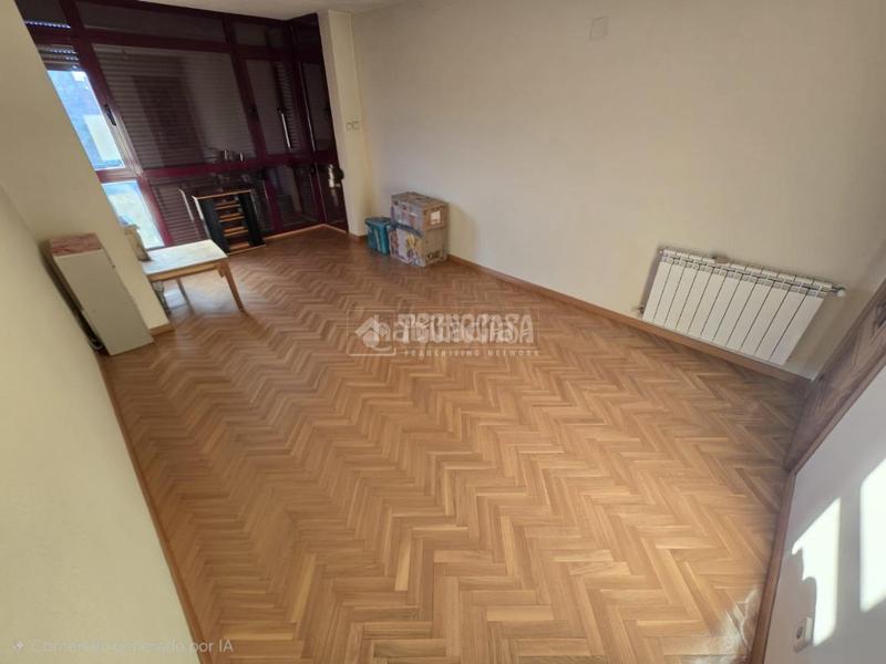 Foto 3b86b340-2d7a-4332-b9ad-048f04054199. Piso  en venta en San Fermín Madrid