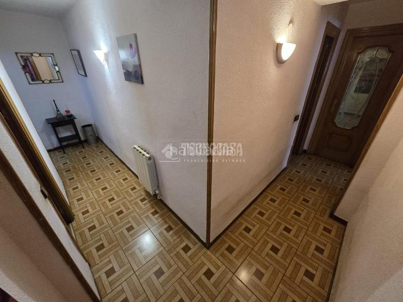 Foto c4edfdb2-67d0-452f-a9dc-43da1d927e18. Appartement avec chauffage dans San Fermín Madrid