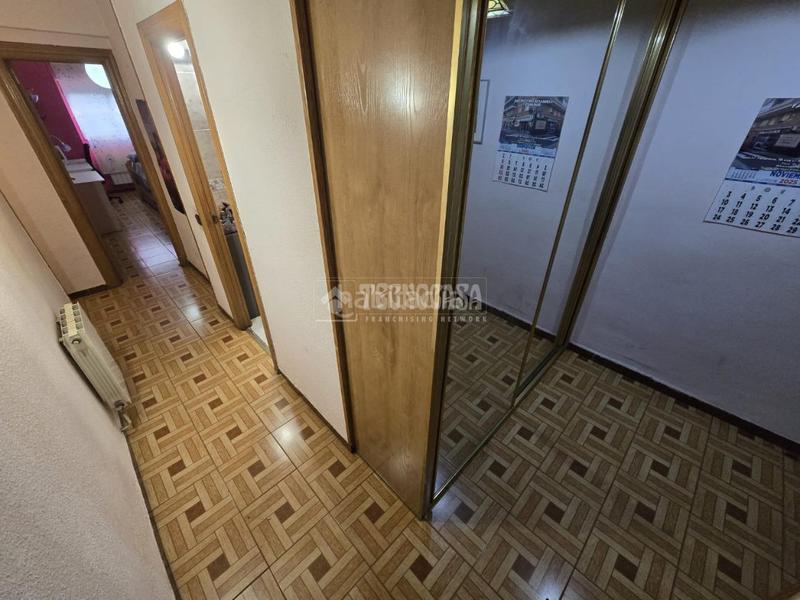 Foto c4efb551-8afc-4fa8-a5d4-249feba63625. Appartement avec chauffage dans San Fermín Madrid