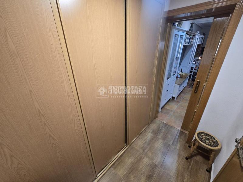 Foto 7cdf811d-2c2b-4ec3-b7d8-d5285ec1772c. Casa aparellada amb calefacció a San Fermín Madrid