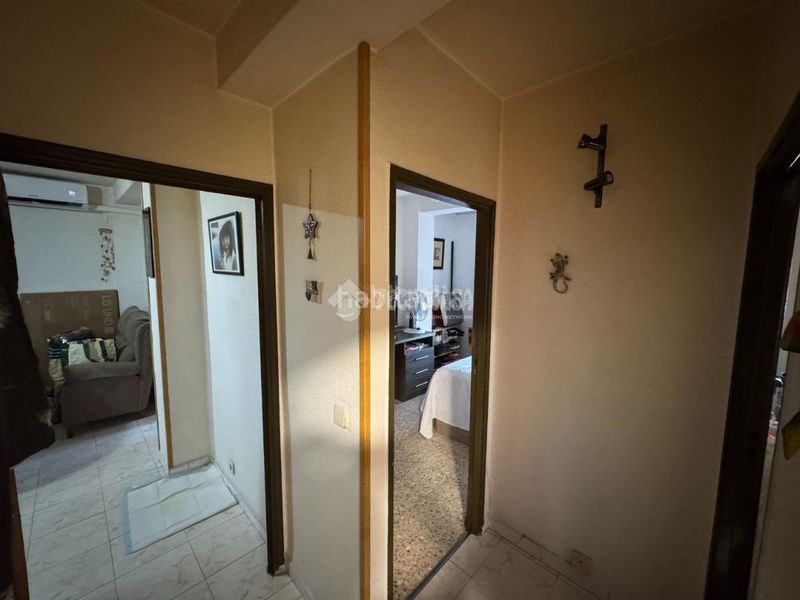 Foto c0a8bf2c-1176-4fd5-a2d4-5143aa5745d8. Pis amb calefacció a San Fermín Madrid