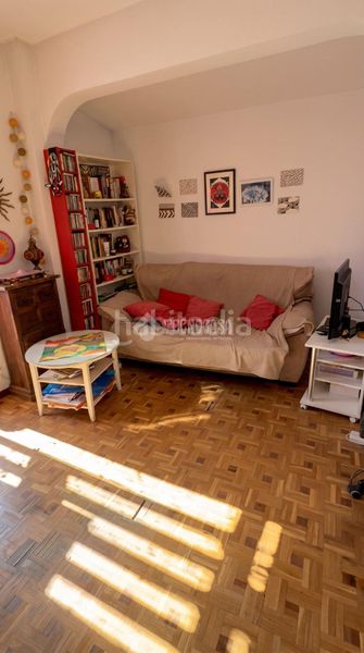Foto ff9d1678-0056-4379-8c1e-23cfc2623541. Pis a Cortes-Huertas Madrid