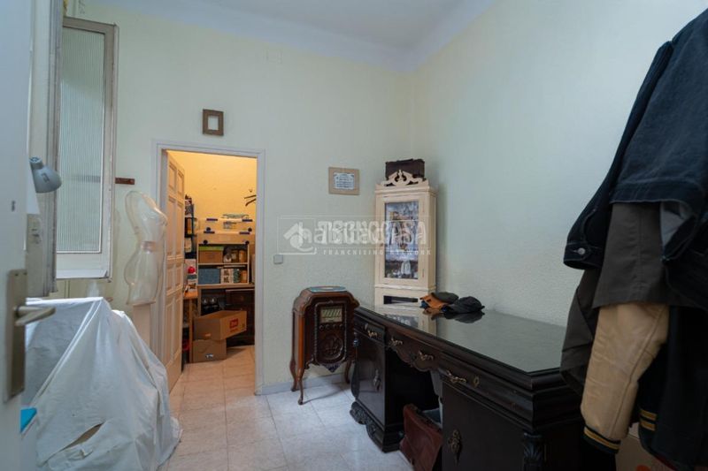 Foto 937a5b65-15ea-41ef-993f-4822cd02a2df. Pis a Cortes-Huertas Madrid