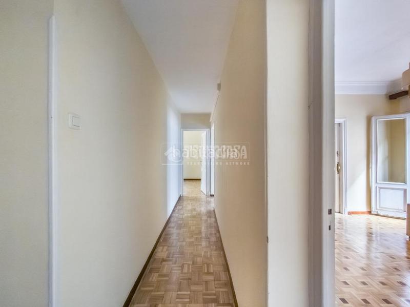 Foto 5a6765a6-9480-461d-a002-e6cc1a73da1b. Appartamento con riscaldamento in Cortes-Huertas Madrid