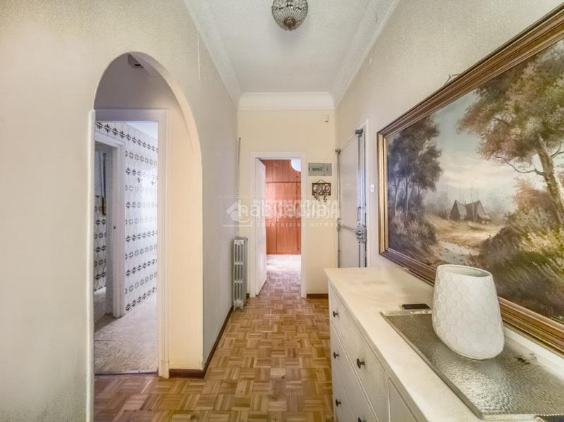 Foto 9a3f8319-e737-4148-83d7-7f9592001039. Appartamento con riscaldamento in Cortes-Huertas Madrid