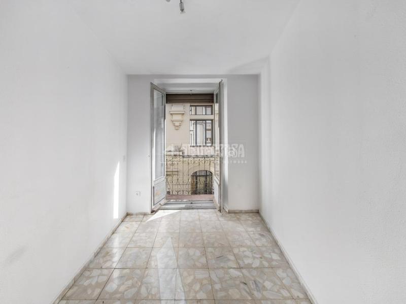 Foto 3d91270e-66aa-415b-8349-f442938b89e0. Etagenwohnung in Cortes-Huertas Madrid