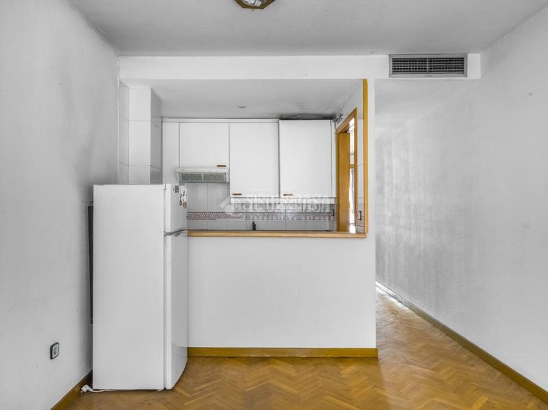 Foto 6dc375aa-476f-4b81-9ea5-2a9a224ecda3. Etagenwohnung mit heizung in Cortes-Huertas Madrid