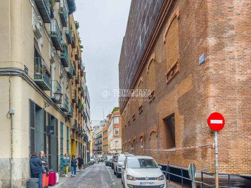 Foto ce0a16d9-70c5-48fe-a7d0-e0b7cf41d041. Etagenwohnung mit heizung in Cortes-Huertas Madrid