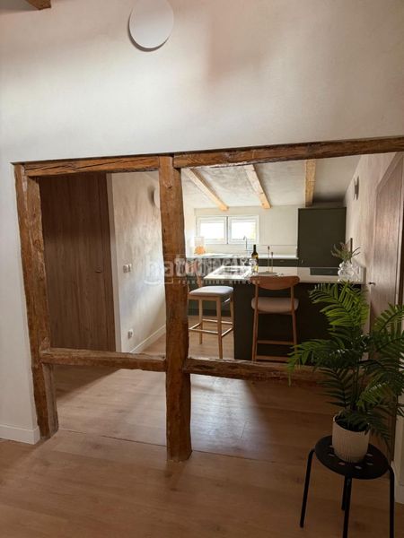 Foto 45a9d8c9-3e74-4d4a-9717-7631ae5279b3. Piso  en venta en Cortes-Huertas Madrid