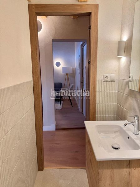 Foto ae665864-7508-404c-bd8e-36ef9b17123c. Piso  en venta en Cortes-Huertas Madrid