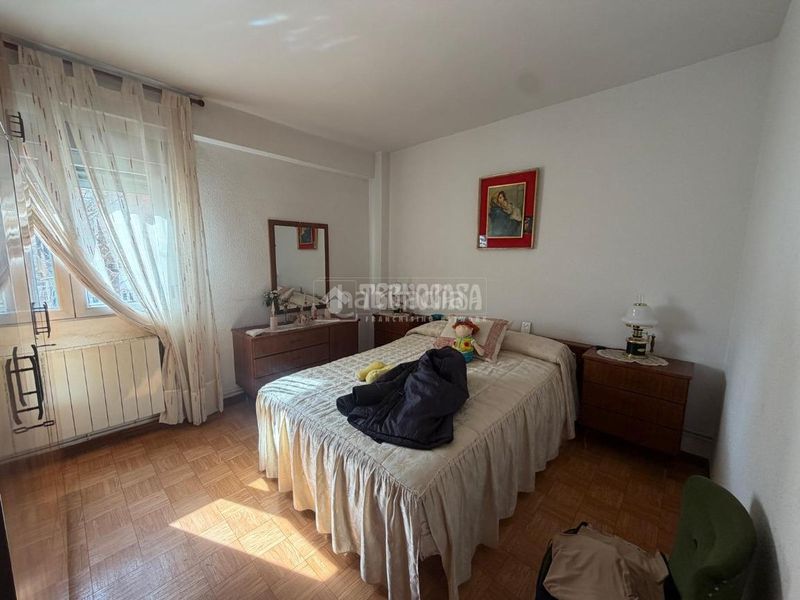 Foto 4f8bc5c8-82c8-41a1-b547-16fa4a67e982. Pis amb calefacció a Las Águilas Madrid