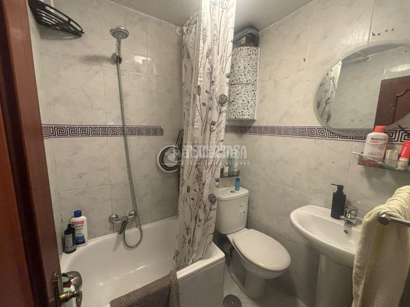 Foto afb8b806-447d-4250-b284-7d51bdb930e5. Pis amb calefacció a Las Águilas Madrid