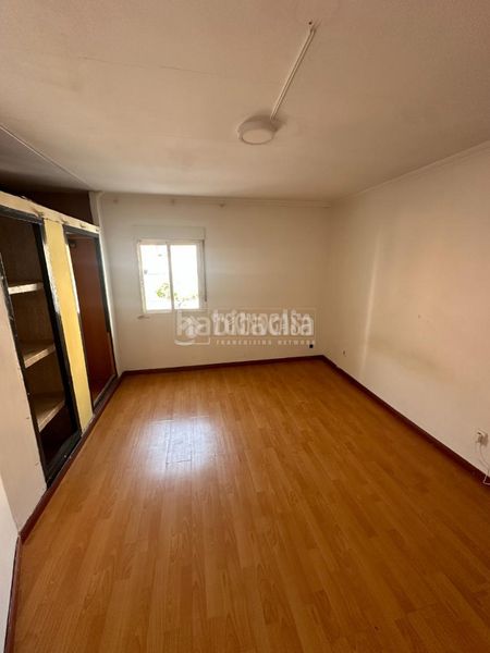 Foto 033f9852-7bf1-4e95-9d56-e9110474d0b2. Piso  en venta en Vista Alegre Madrid