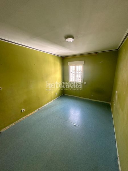 Foto 1eeafb0c-7b10-4156-a510-cfee07b2455a. Piso  en venta en Vista Alegre Madrid