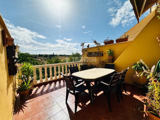 Casa aparellada a Casco Urbano. Casa en venta en paracuellos de jarama