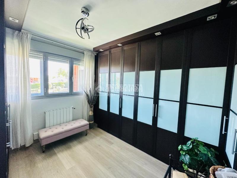 Foto 3835fac9-e11a-43ac-8b80-fcb6123d365a. Flat with heating in Miramadrid Paracuellos de Jarama