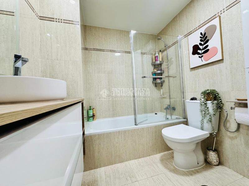 Foto 95094be3-7d3a-475a-858e-3e12546b8424. Flat with heating in Miramadrid Paracuellos de Jarama