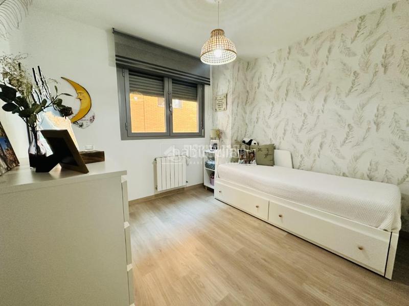 Foto ab3e1dcd-dec9-43f6-9311-6b4c56bc215f. Flat with heating in Miramadrid Paracuellos de Jarama