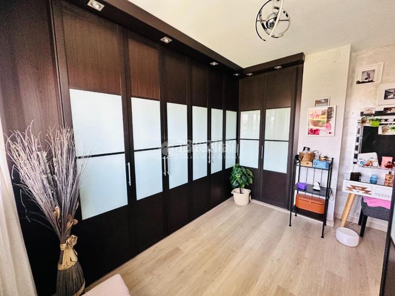 Foto f18f615b-1886-4a2f-9578-30c288610b63. Flat with heating in Miramadrid Paracuellos de Jarama