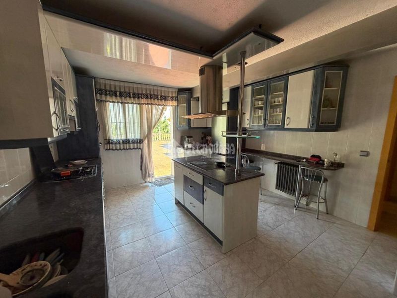 Foto c1ad0b26-9f69-40d5-9c6a-ab208ef651b8. Casa amb calefacció a Berrocales de Jarama Paracuellos de Jarama