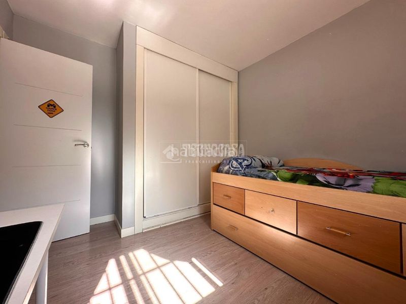 Foto a61588d9-7d11-4841-9c00-95e119c80f01. Casa aparellada a Camarma de Esteruelas