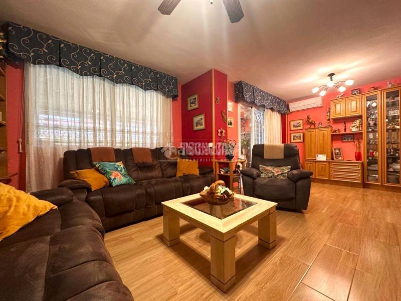 Foto d21aefdf-2a55-4f83-be28-cdf83fe41983. Casa pareada casa en venta en La Garena Alcalá de Henares