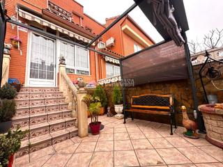 Casa pareada en La Garena. Casa en venta en alcalá de henares