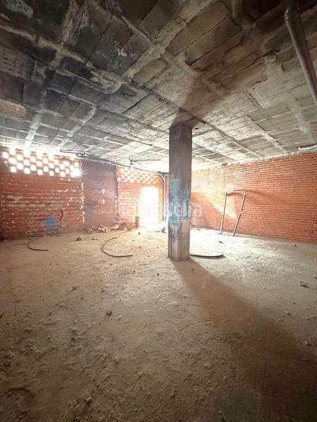 Foto 20d12209-22e7-4055-9590-1b946ea69b7d. Geschäftsraum in Reyes Parla